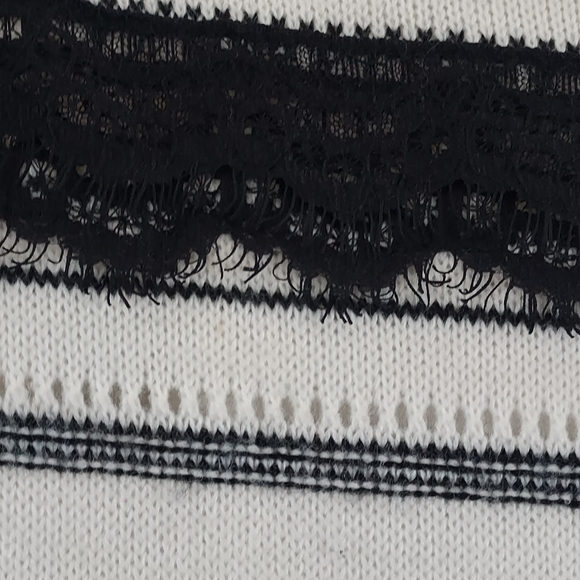 Creamy White Wool Dress - Picture 5 of 5